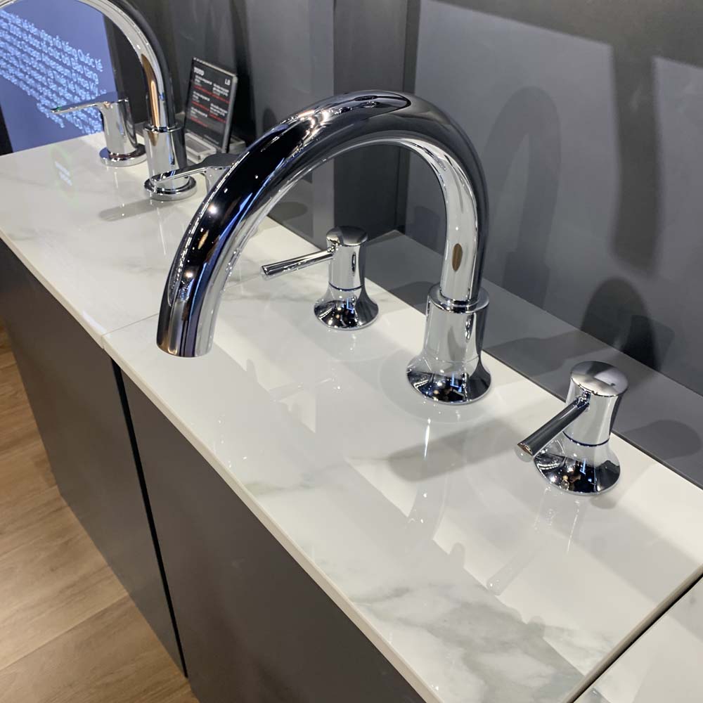 Vòi xả bồn tắm TOTO TBS02201BA nóng lạnh - 2