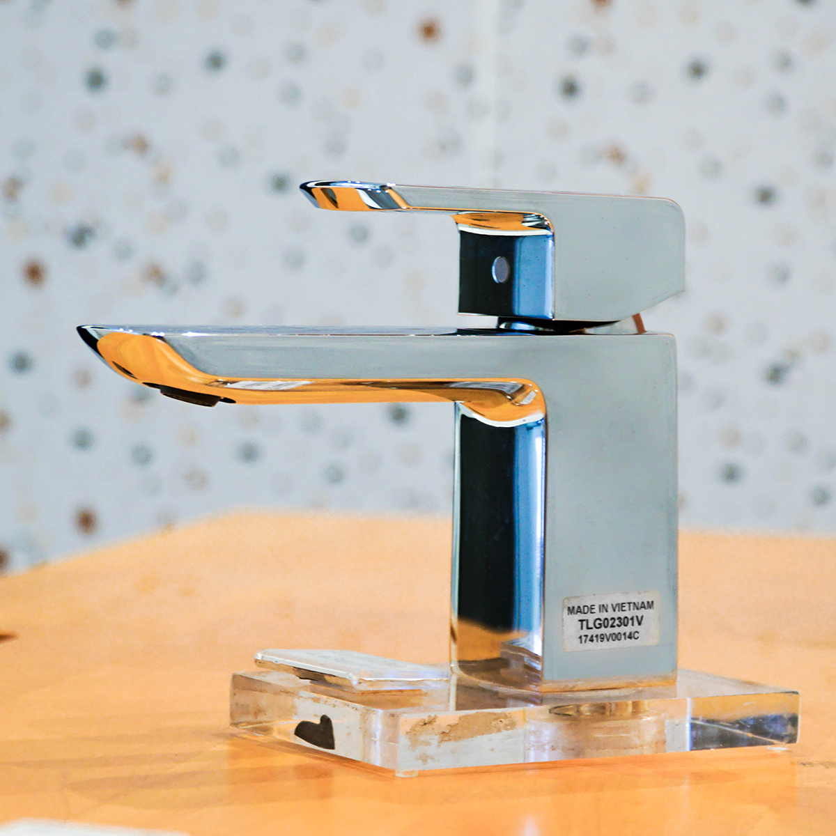 Vòi lavabo nóng lạnh GR TOTO TLG02301V - 3