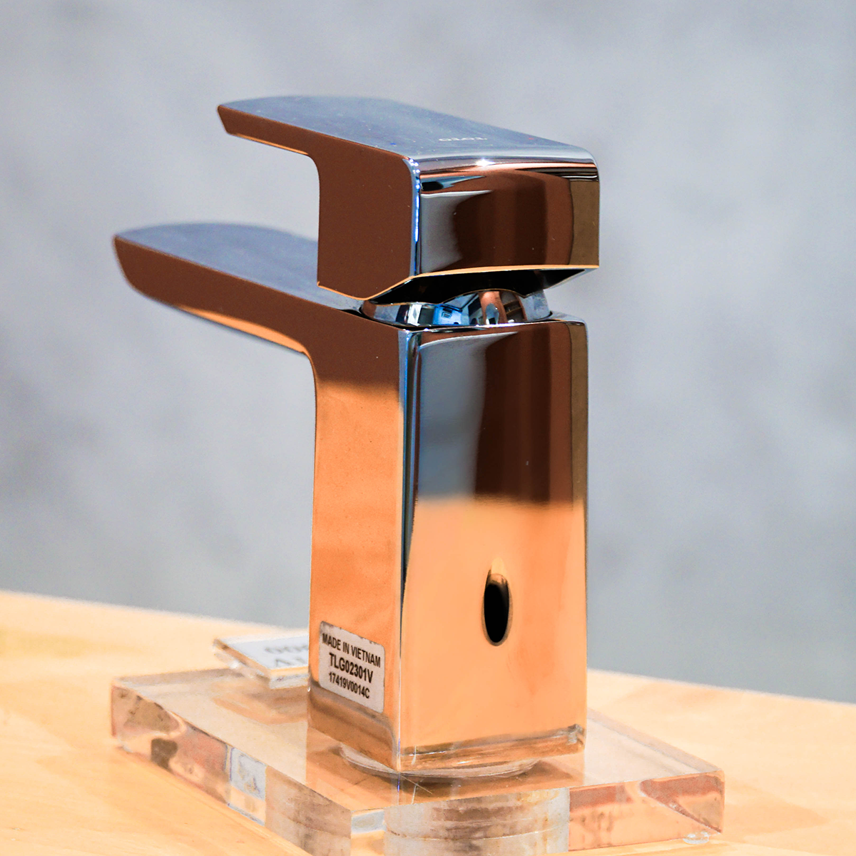 Vòi lavabo nóng lạnh GR TOTO TLG02301V - 4