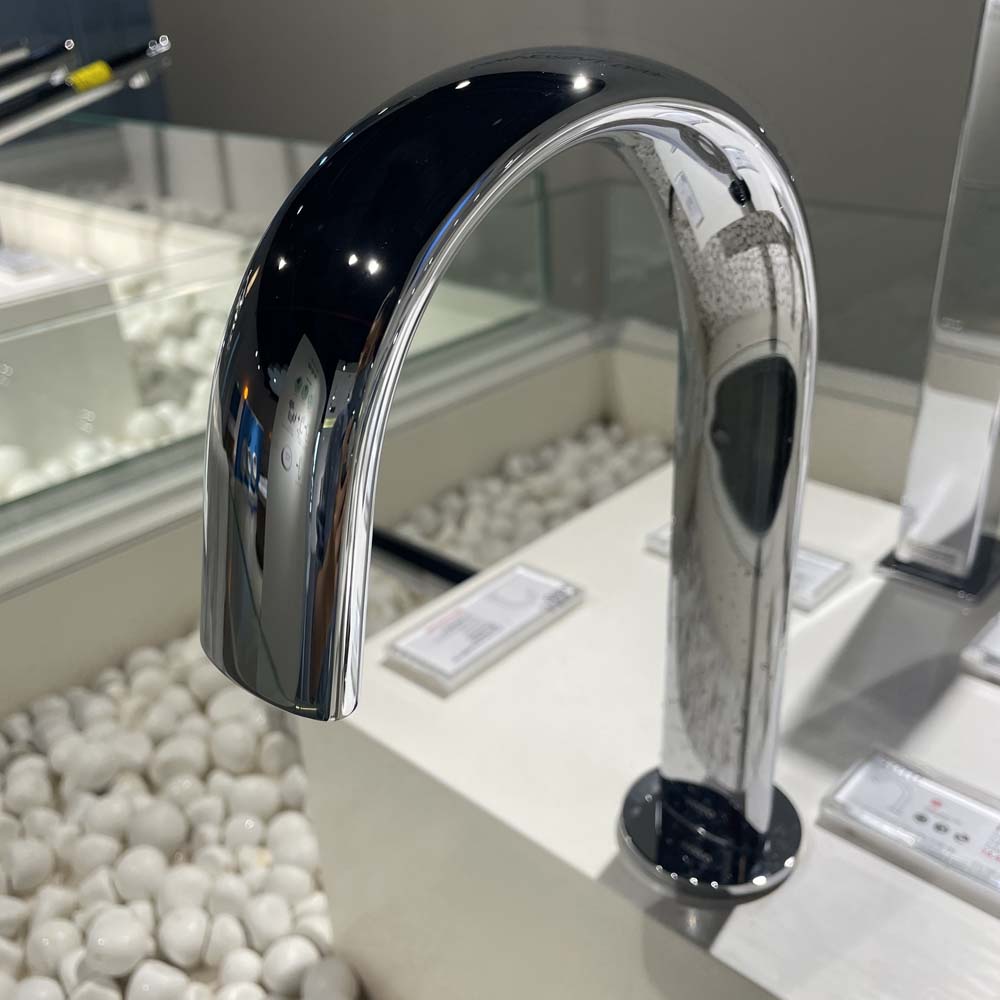 Vòi lavabo cảm ứng TOTO TLE24006A - 2