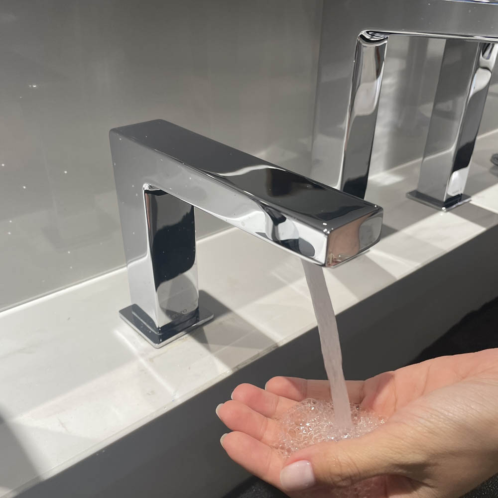 Vòi lavabo cảm ứng TOTO TLE25006A (TLE25006V) - 3