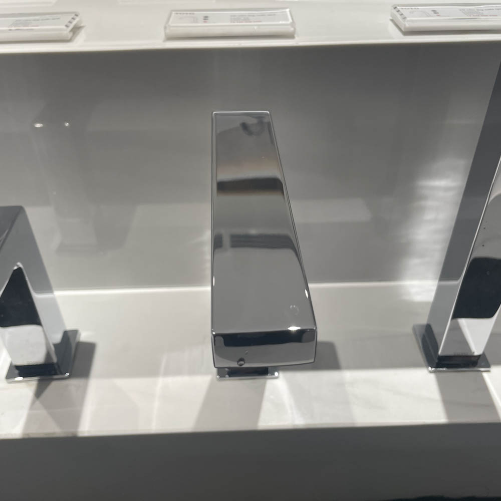 Vòi lavabo cảm ứng nóng lạnh TOTO TLE25007V - 5