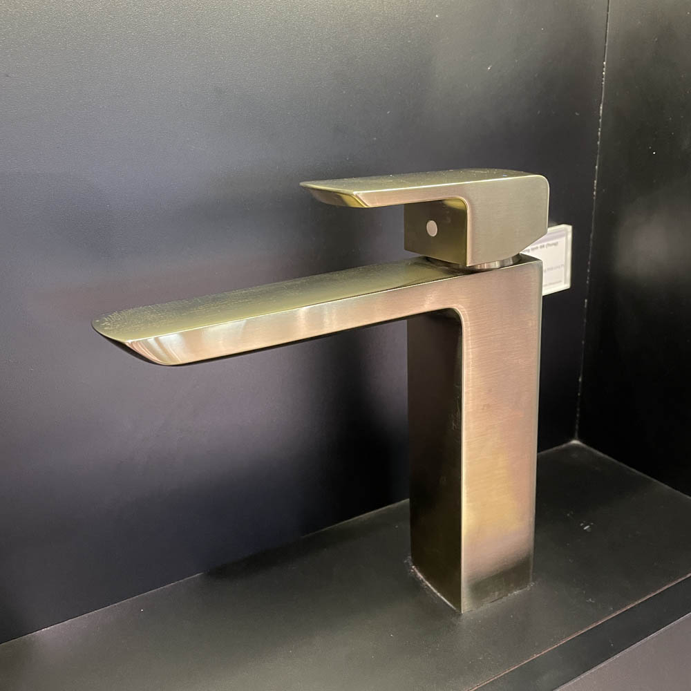 Vòi lavabo nóng lạnh GR TOTO TLG02304V - 6