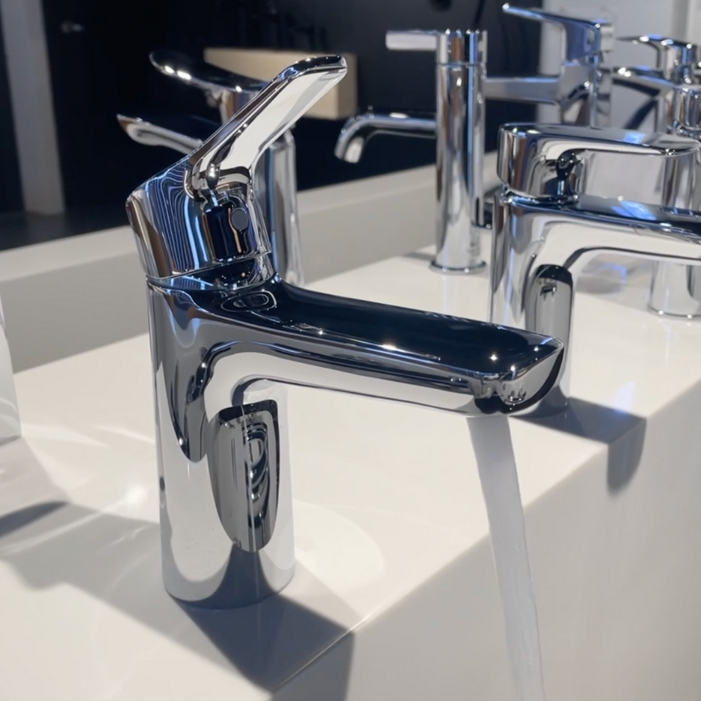 Vòi lavabo nóng lạnh GS TOTO TLG03301V - 3