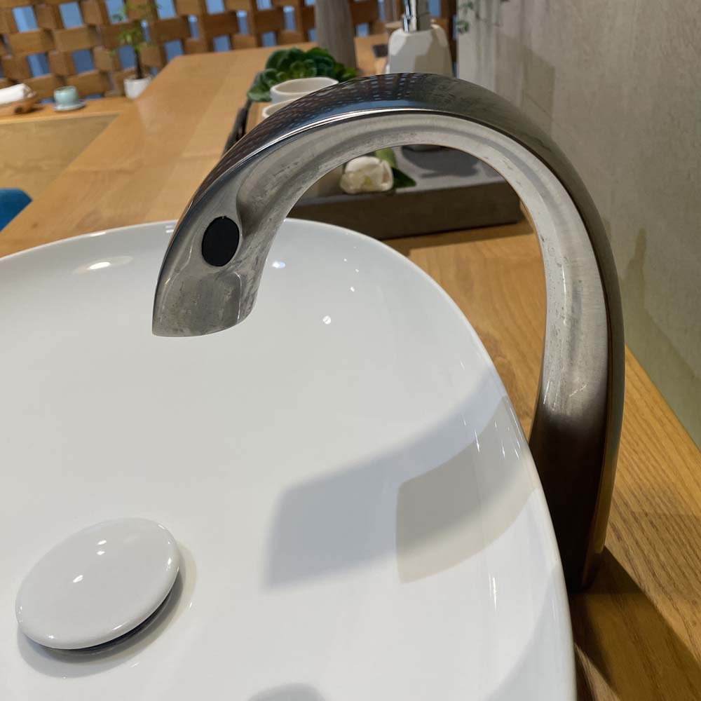 Vòi lavabo cảm ứng TOTO TLP01701J#BN TLP01702S Matsu Nickel mờ kèm bộ điều khiển - 4