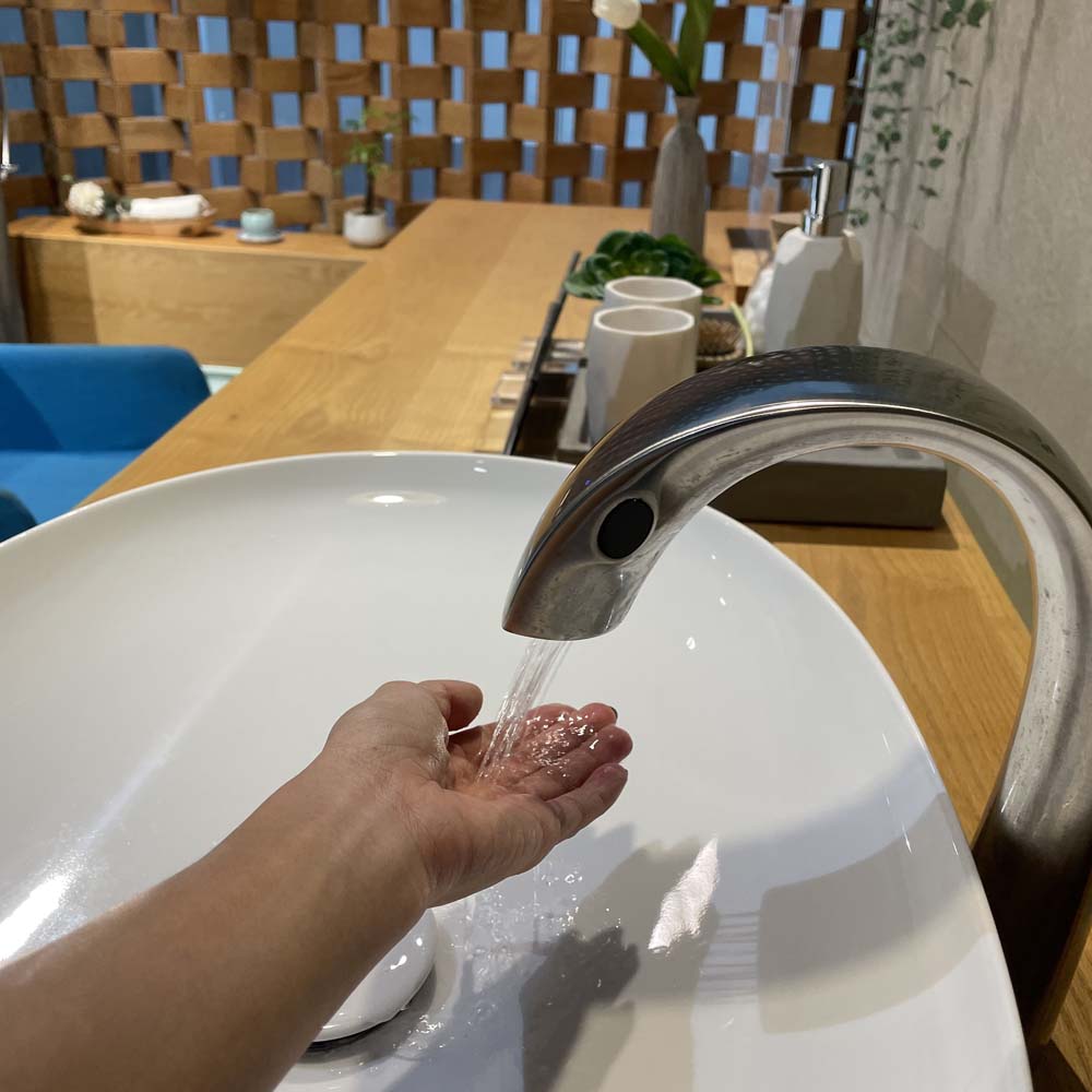 Vòi lavabo cảm ứng TOTO TLP01701J#BN TLP01702S Matsu Nickel mờ kèm bộ điều khiển - 5