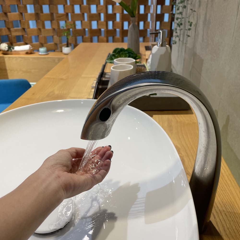 Vòi lavabo cảm ứng TOTO TLP01701J#BN TLP01702S Matsu Nickel mờ kèm bộ điều khiển - 6