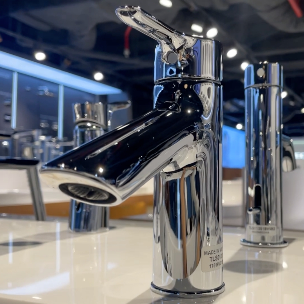 Vòi lavabo nóng lạnh LB TOTO TLS01301V - 5