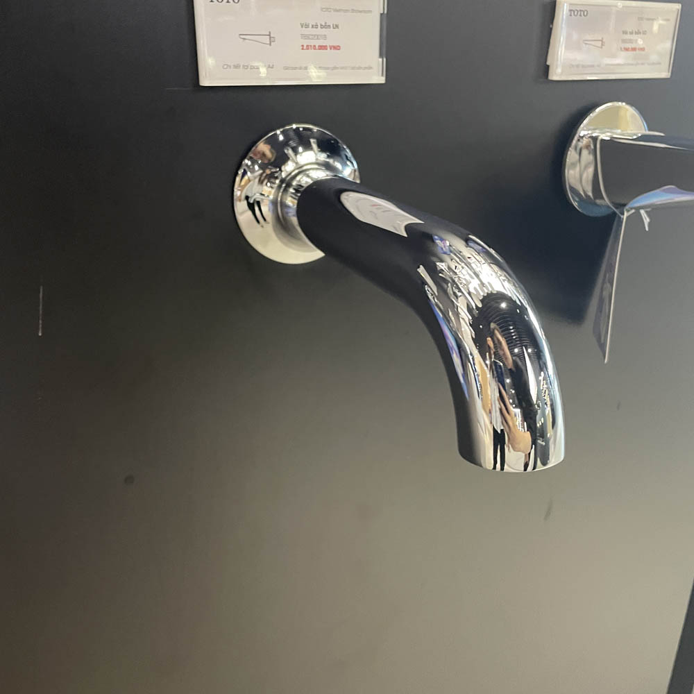 Vòi xả bồn âm tường LN TOTO TBS02001B TBS02001B - 4