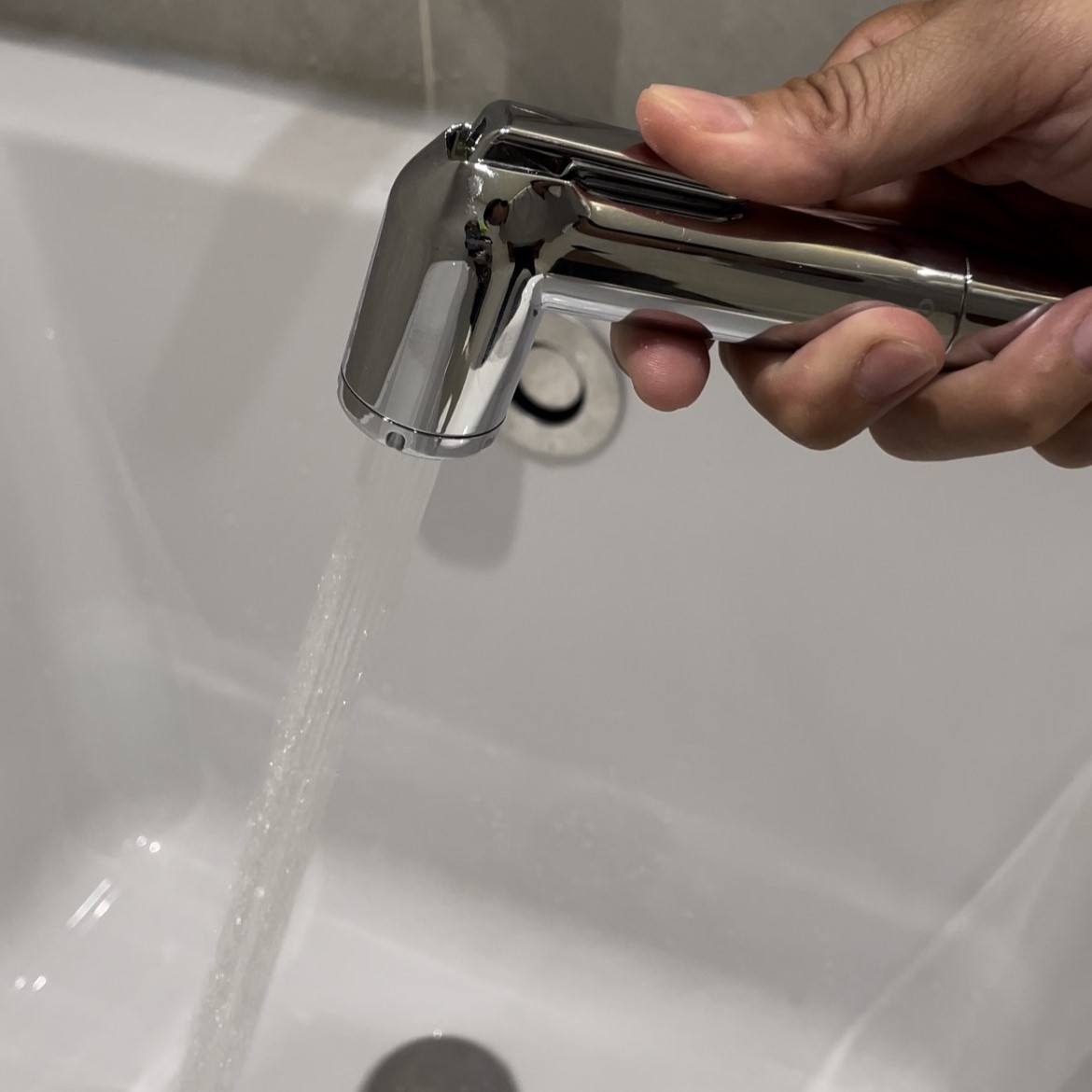 Vòi xịt vệ sinh TOTO TVCF201 nhựa mạ crom - 5