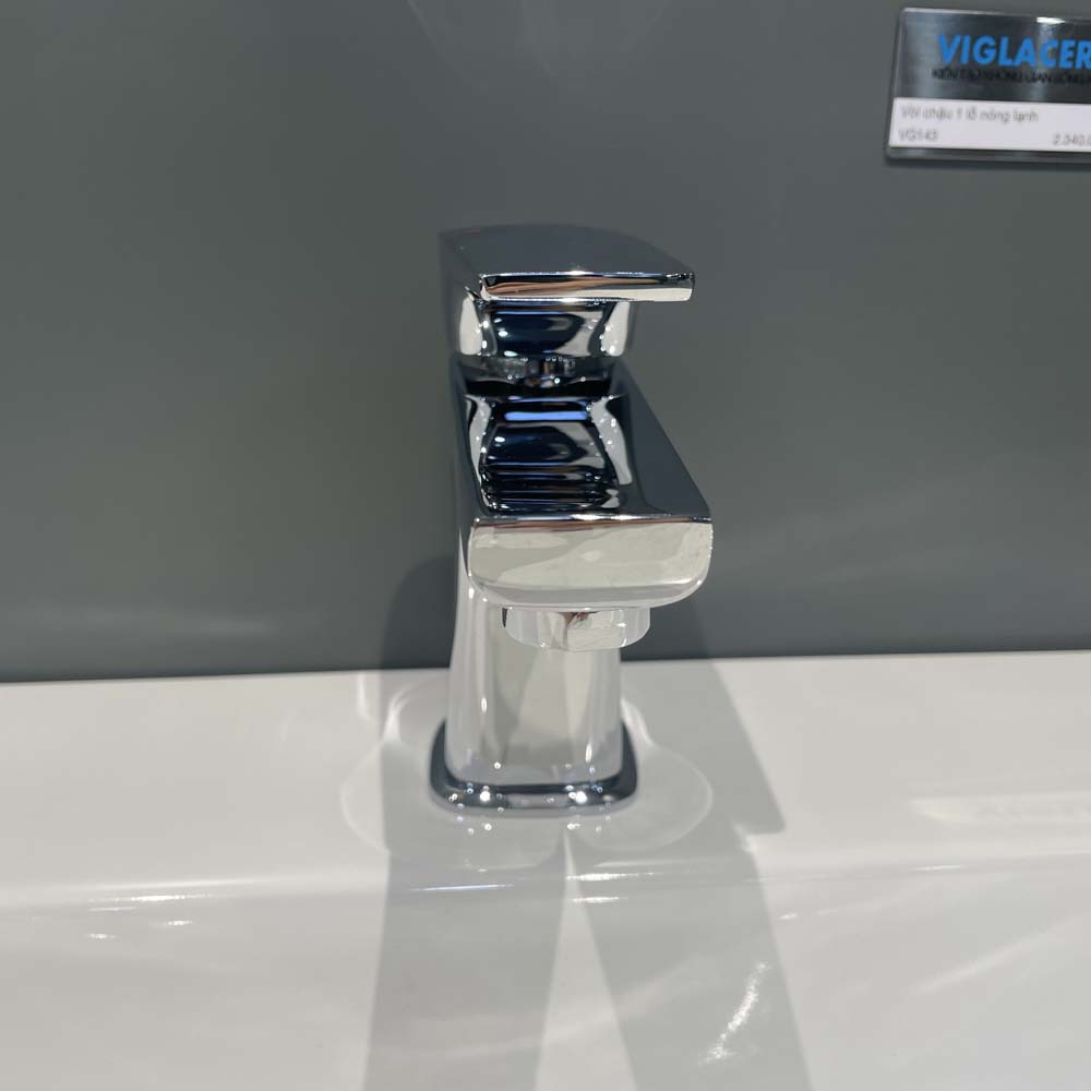 Vòi chậu lavabo nóng lạnh Viglacera VG143 VG143 - 6
